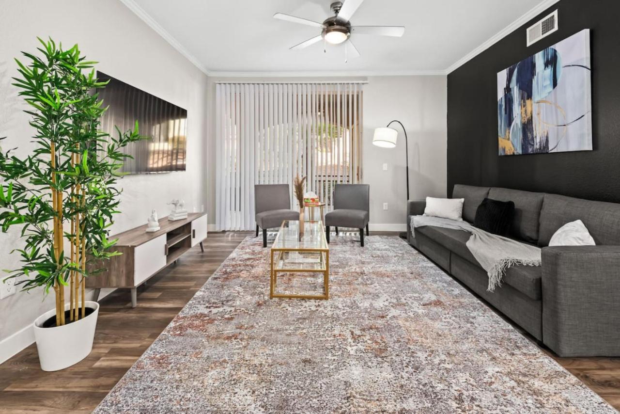 Cozy 2br - Scottsdale, Pet-friendly, Sunrise Peak Apartment *