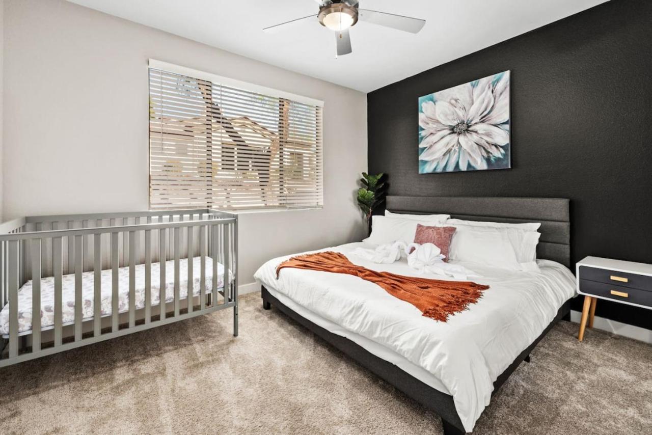 Cozy 2br - Scottsdale, Pet-friendly, Sunrise Peak Apartment